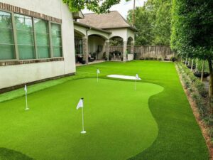 houston backyard with putting green