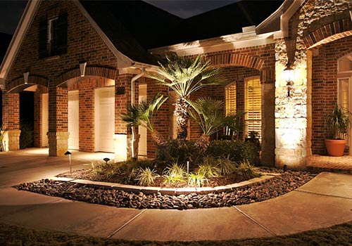 Line Voltage And Low-Voltage Landscape Lighting Ideas